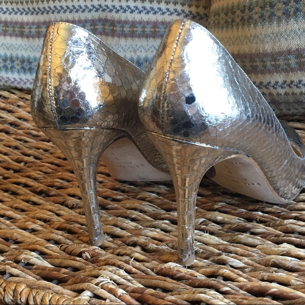 Kate Spade heels ❤️ - Picture 4 of 8